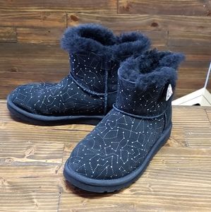 Ugg Women's Mini Bailey Button Bling BootUS size 5